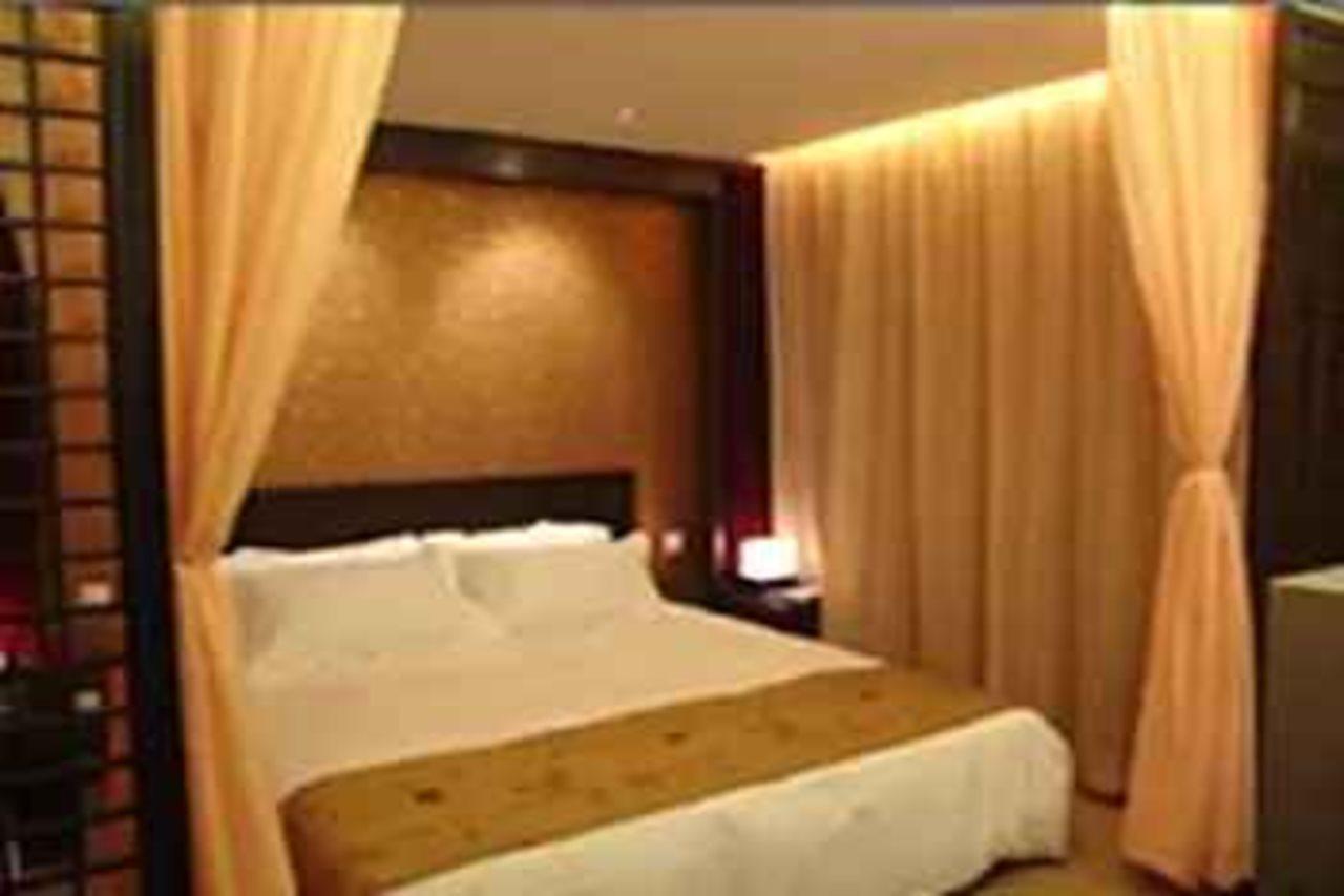 Baolong Homelike Hotel - Henglong Hotel Jingan Exterior foto