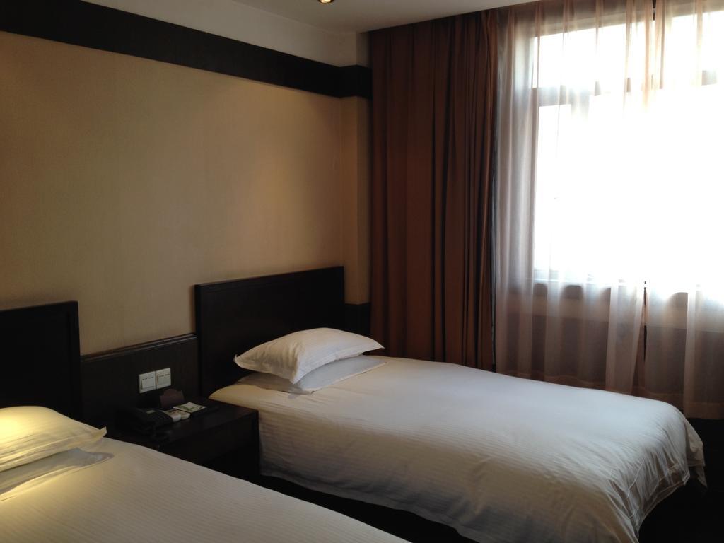 Baolong Homelike Hotel - Henglong Hotel Jingan Exterior foto
